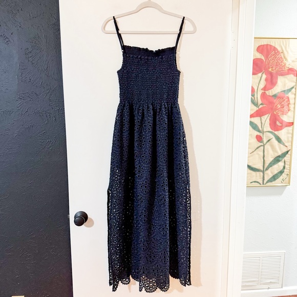 Hill House Isabel Nap Dress Navy Blue Scallop Lace Size Medium - Picture 6 of 8